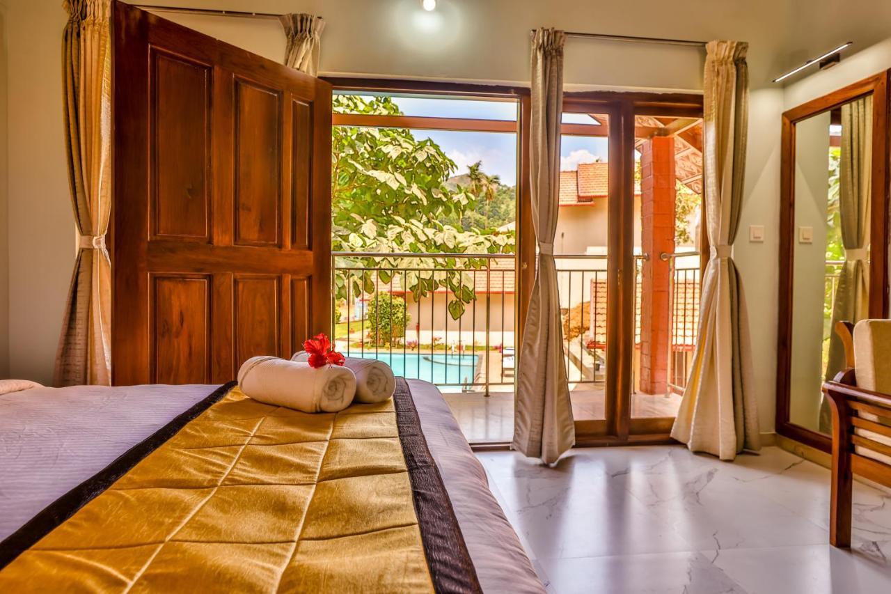 Hill Crest Resort - Coorg Madikeri Exteriör bild