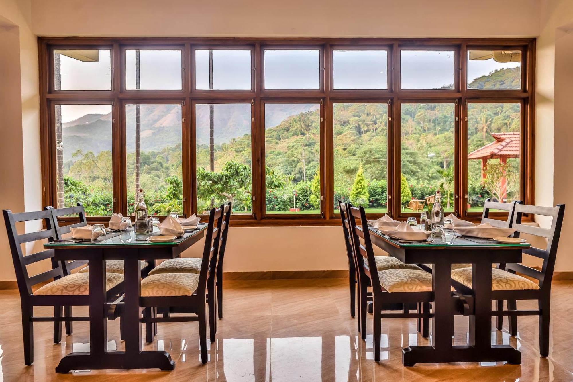 Hill Crest Resort - Coorg Madikeri Exteriör bild