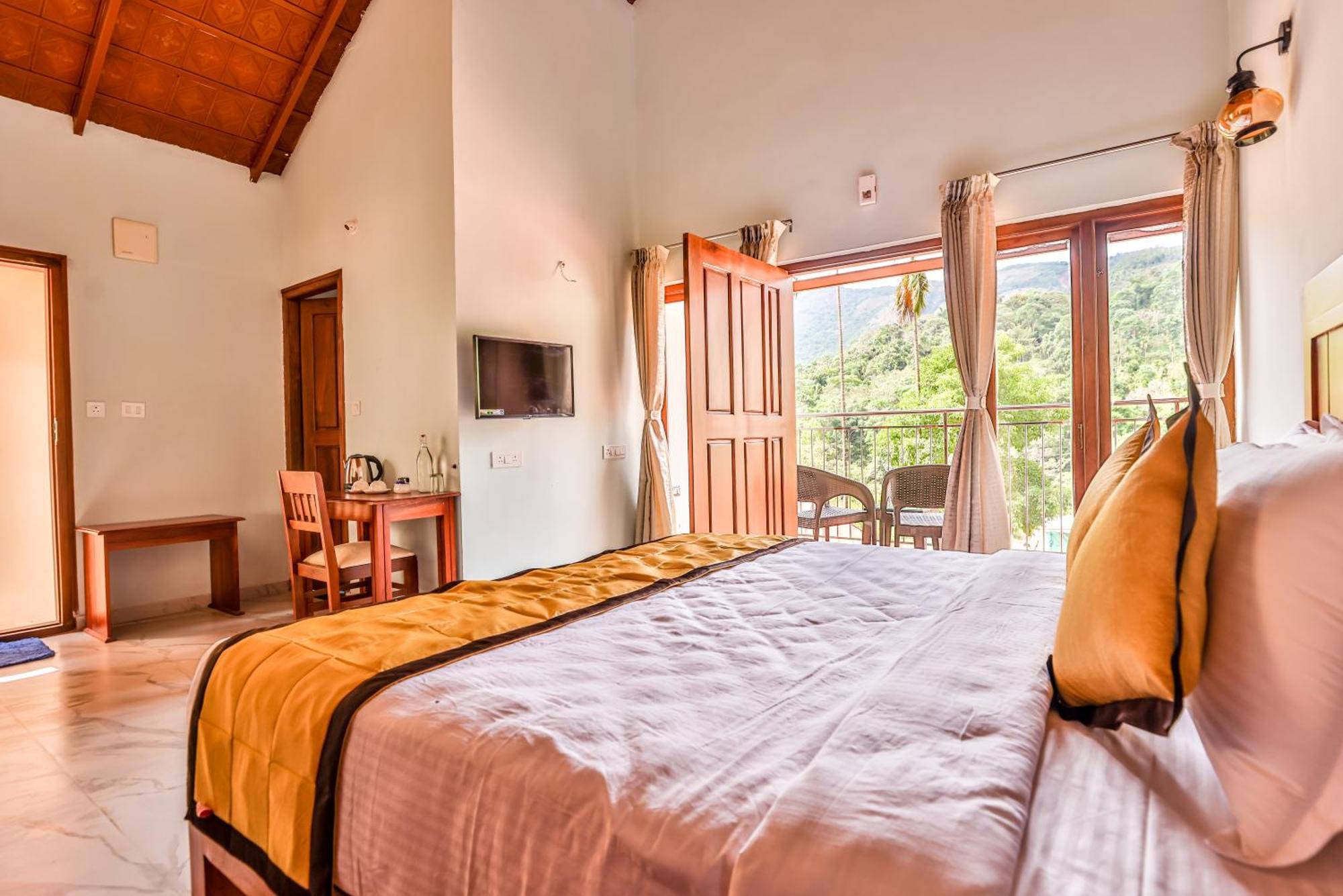 Hill Crest Resort - Coorg Madikeri Exteriör bild