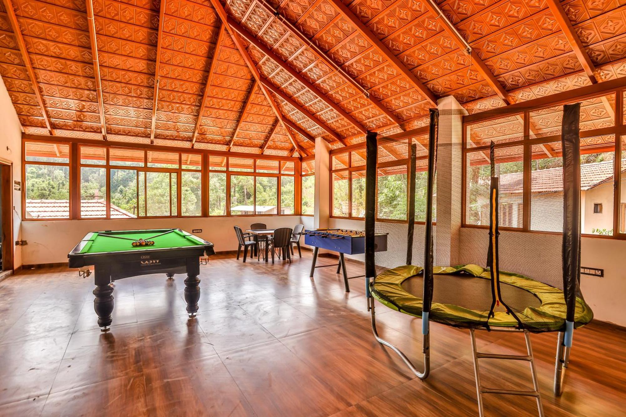 Hill Crest Resort - Coorg Madikeri Exteriör bild