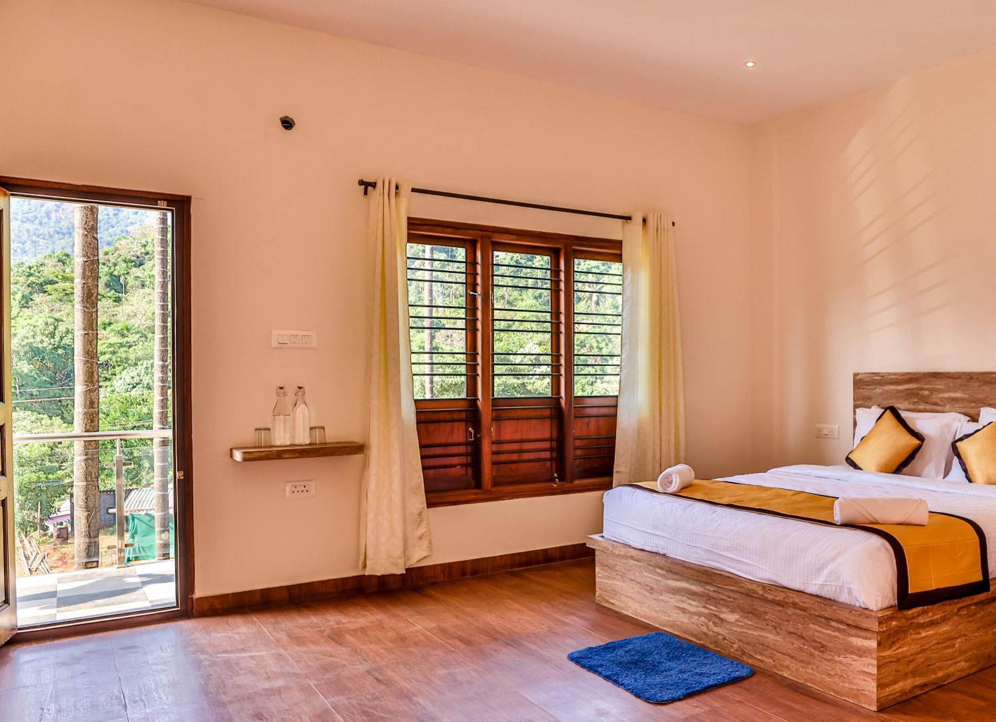 Hill Crest Resort - Coorg Madikeri Exteriör bild